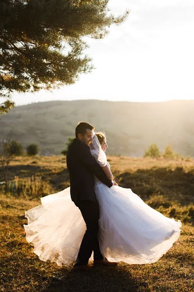 Fotógrafo de casamento Mihály Csongor (mihalycsongor). Foto de 24 de outubro 2017