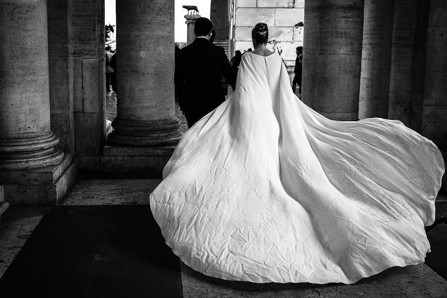 Fotografo di matrimoni Luca Panvini (panvini). Foto del 22 marzo 2018