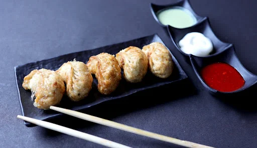 Chicken Fried Momos [8 Pieces]