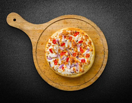 Onion And Red Pepper Pizza