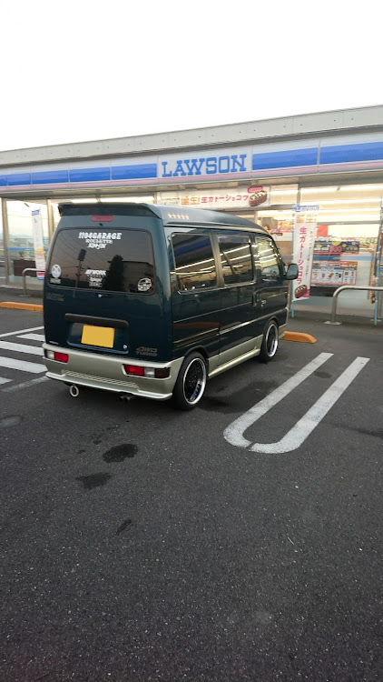 エブリイバンのkimjin-78さんが投稿したカスタム事例の投稿画像1枚目