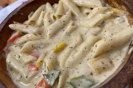 White Sauce Pasta