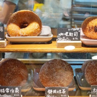 Dough Doughnuts 兜兜圈 二號店