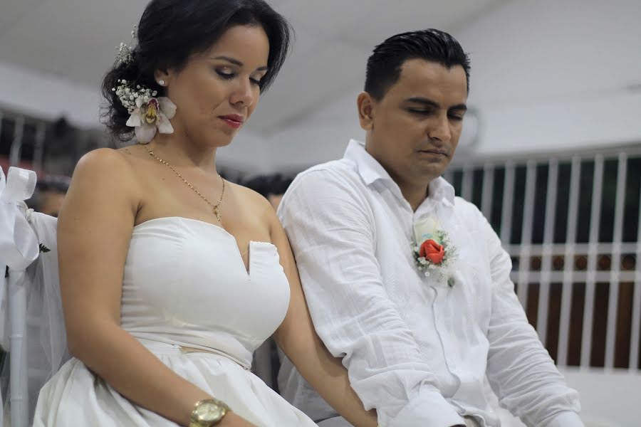 Fotógrafo de bodas Sebastián Parrado (ph-sebastian). Foto del 24 de febrero 2017