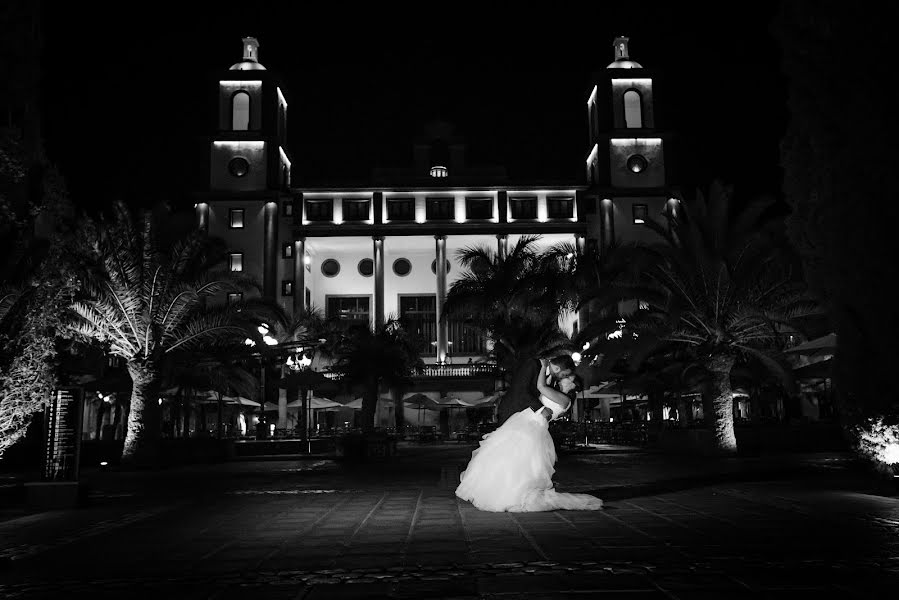 Wedding photographer Alvaro Cardenes (alvarocardenes). Photo of 1 August 2016