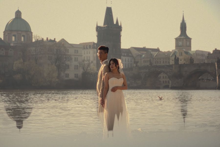 Fotografo di matrimoni Braulio Lara (brauliolara). Foto del 20 aprile 2023