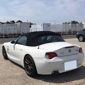 Z4 ロードスター