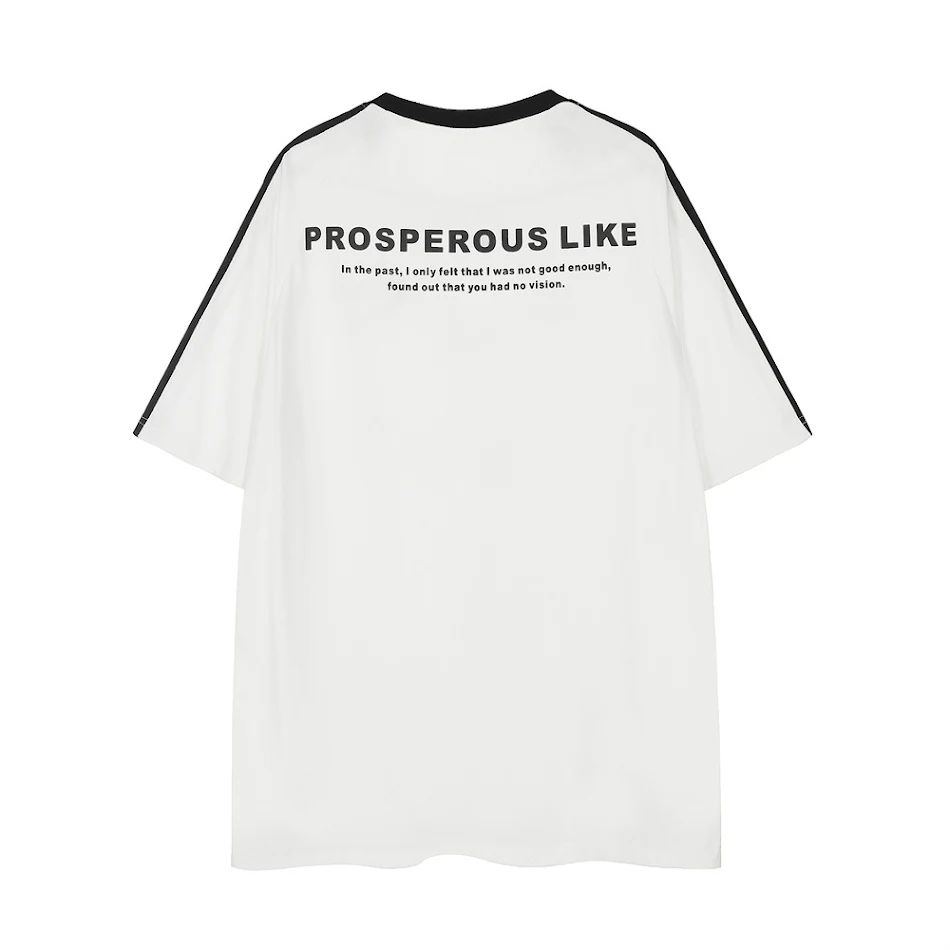 Camiseta de hombre americana de tres barras manga corta. Comodidad y estilo atemporal para el día a día. Perfecta para un look casual y fresco.
