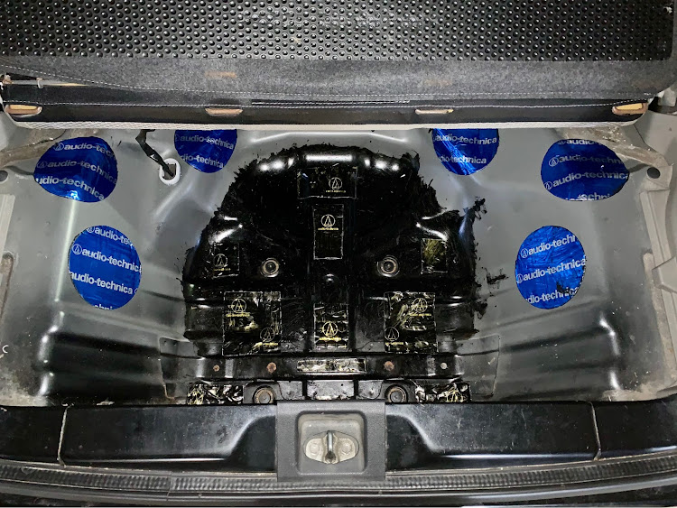 BRZのスバル・DIY・オーディオテクニカ・制振材・ハセプロに関するカスタム事例の投稿画像6枚目