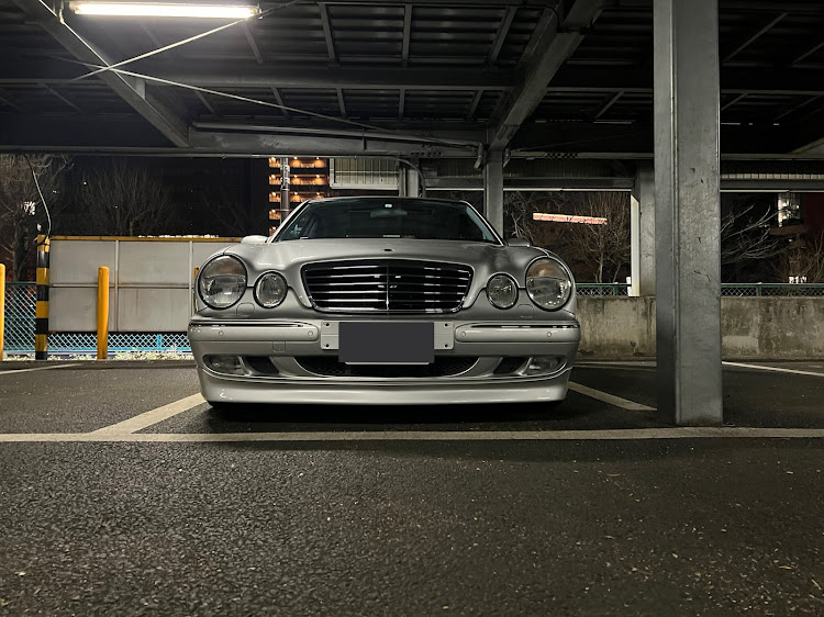 EクラスのBRABUS・w210・親バカ・戦争反対・ベンツに関するカスタム事例の投稿画像3枚目