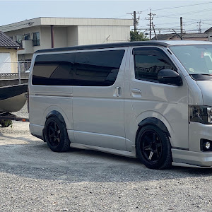 ハイエースバン