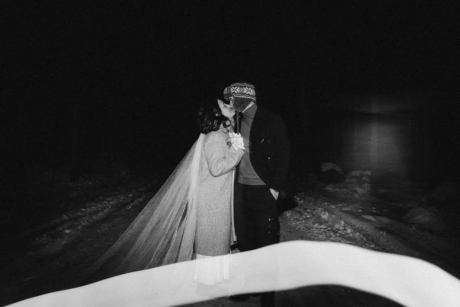 Fotografo di matrimoni Yuliya Grigoruk (yuliyagrigoruk). Foto del 23 dicembre 2021