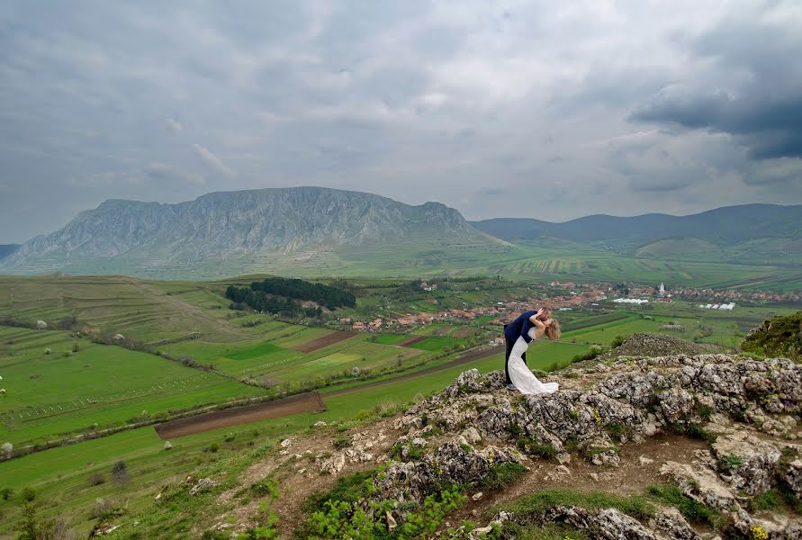 Wedding photographer Ciprian Vladut (cipane). Photo of 19 May 2016