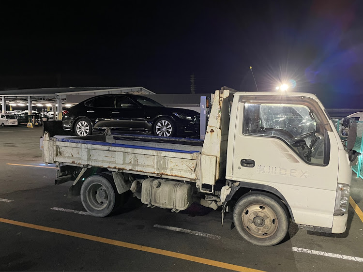 エルフトラックの10月もよろしくお願いします・お仕事・買い取り屋さんに関するカスタム事例の投稿画像5枚目