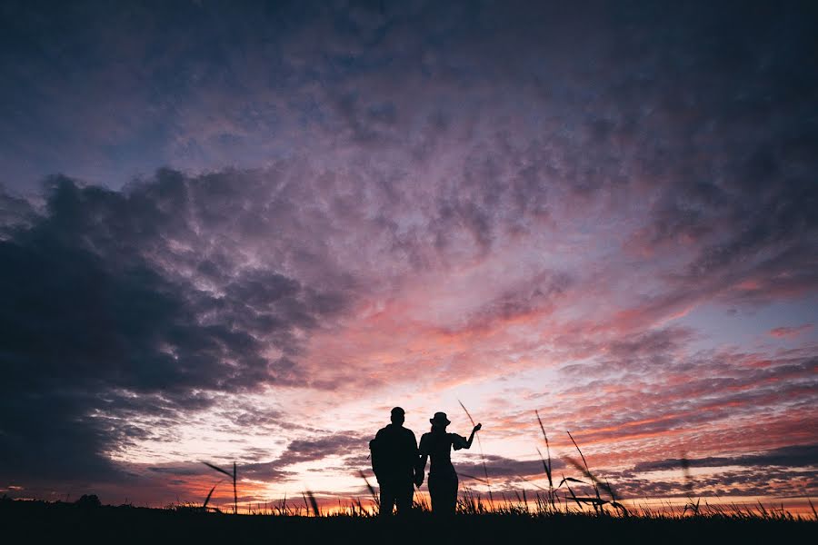 Wedding photographer Yuliya Bocharova (julietteb). Photo of 12 August 2020