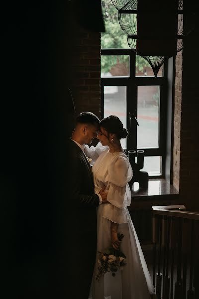 Wedding photographer Yuliya Galyamina (theglue). Photo of 11 December 2023