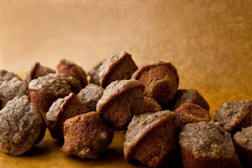 Rye and Cornmeal Muffins With Caraway