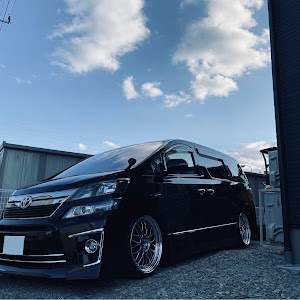 ヴェルファイア ANH20W