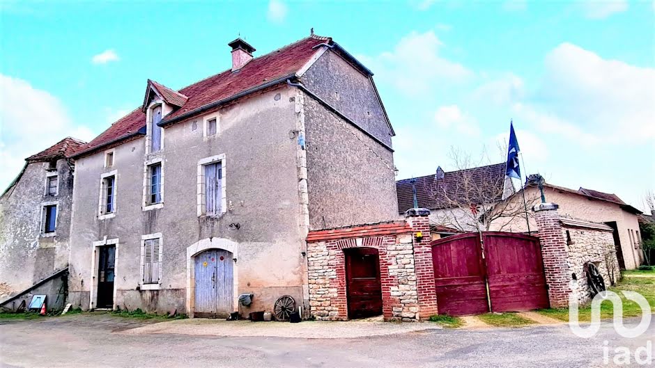 Vente maison 7 pièces 215 m² à Couzou (46500), 117 000 €