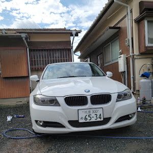 3シリーズ セダン 320i