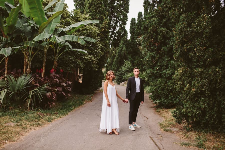 Fotografo di matrimoni Aleksandr Khalabuzar (a-kh). Foto del 12 gennaio 2019