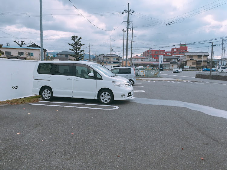 セレナの仕事・出勤に関するカスタム事例の投稿画像2枚目