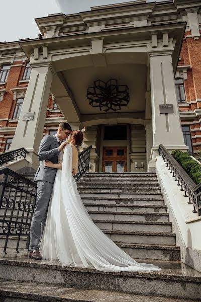 Wedding photographer Viktoriya Reshetnikova (vikareshka). Photo of 6 October 2019