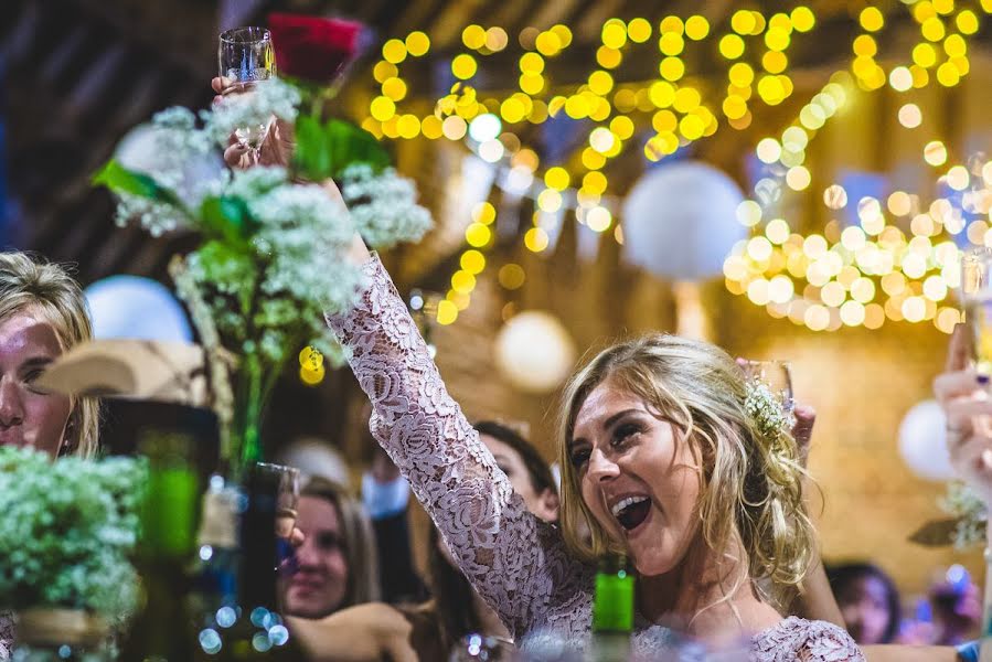 Fotografo di matrimoni Damien Vickers (damienvickers). Foto del 10 giugno 2019