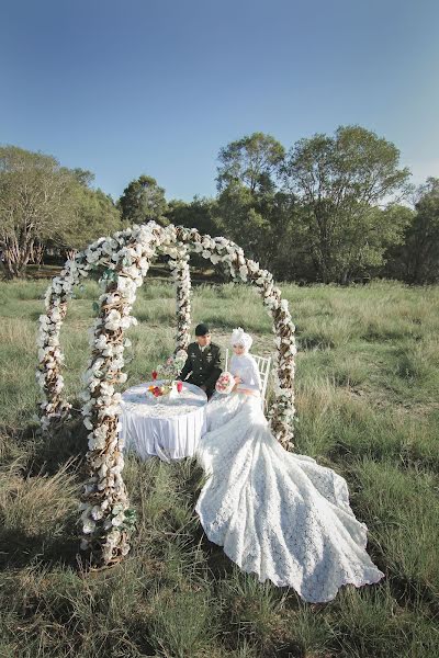 Fotógrafo de bodas Rubi Hadipura (cafella92). Foto del 16 de noviembre 2018