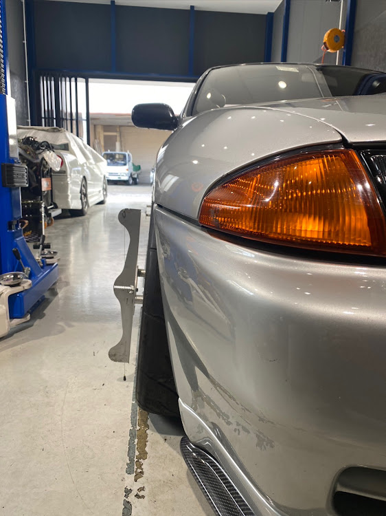 スカイライン GT-Rのホイール交換・車高調整・ピックアップされてみたい・フォロワーさんありがとう！に関するカスタム事例の投稿画像3枚目