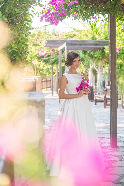 Fotografo di matrimoni Anna Firat (annie). Foto del 23 ottobre 2017