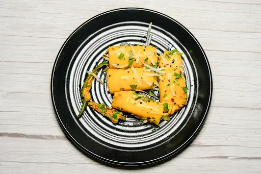 Gujrati Khandvi