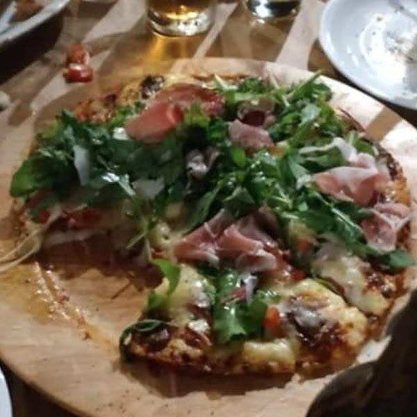 Gluten-Free Pizza at γελαστό κρεμμύδι