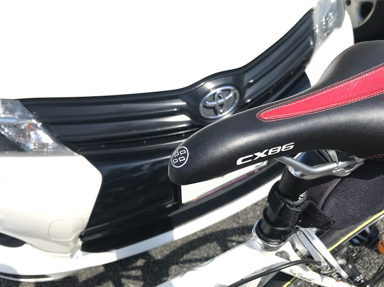 カローラフィールダーのロードバイク・全国オフ・86・嫁も自転車始めててんやわんやに関するカスタム事例の投稿画像1枚目