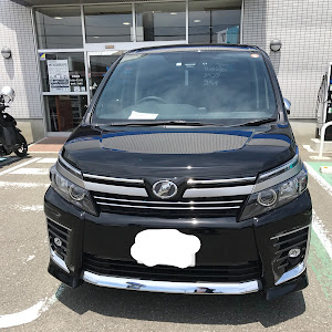 ヴォクシー
