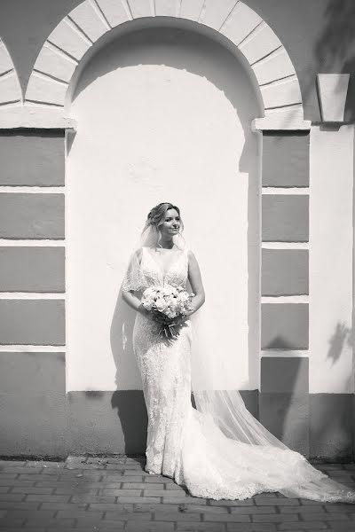 Wedding photographer Elena Ryazapova (elenaryazapova). Photo of 13 September 2023