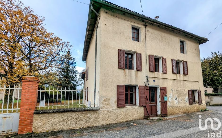 Vente maison 10 pièces 208 m² à Neulise (42590), 155 000 €