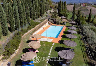 Villa avec piscine et jardin 3