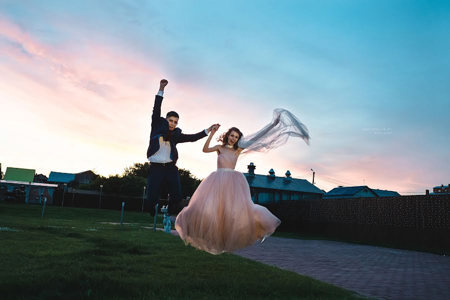 Fotografo di matrimoni Denis Khalyuchenko (contourlab). Foto del 19 luglio 2016