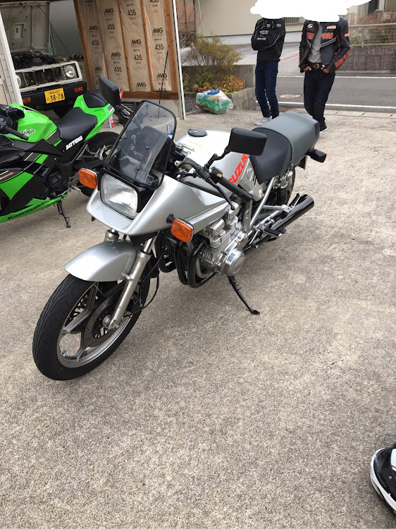 しょうちゃんさんが投稿したバイクも好き・スズキ・カワサキニンジャ・ヤマハに関するカスタム事例の投稿画像1枚目