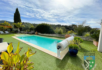 House with pool and terrace 2