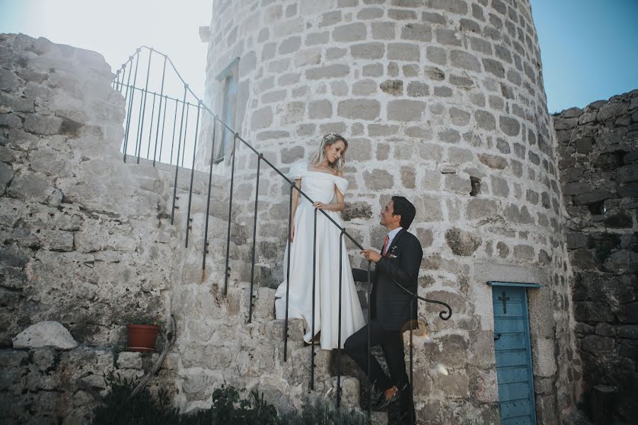 Fotograf ślubny Nada Vojinovic (vojinovicnada). Zdjęcie z 2 listopada 2019