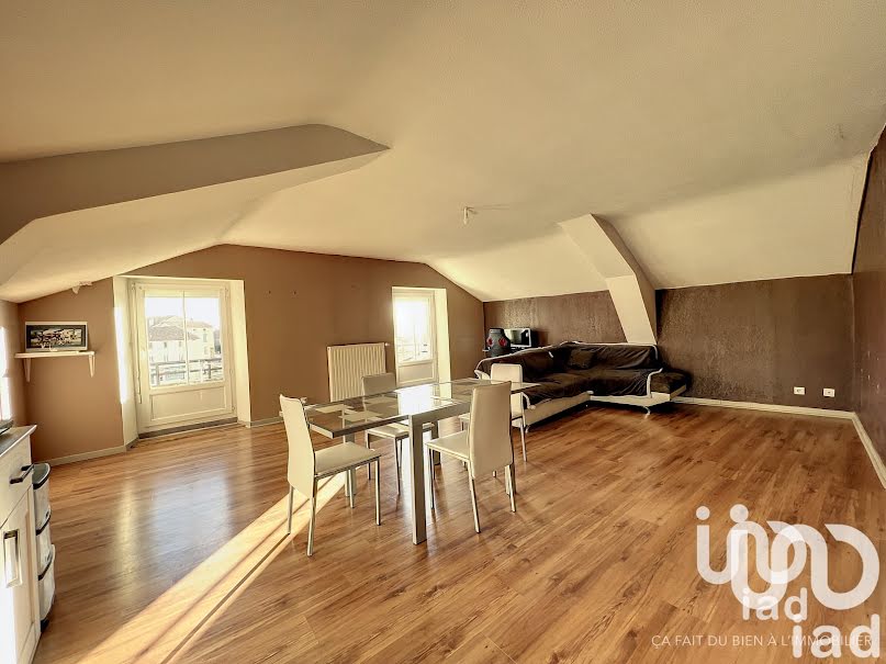 Vente appartement 3 pièces 62 m² à Landos (43340), 48 000 €