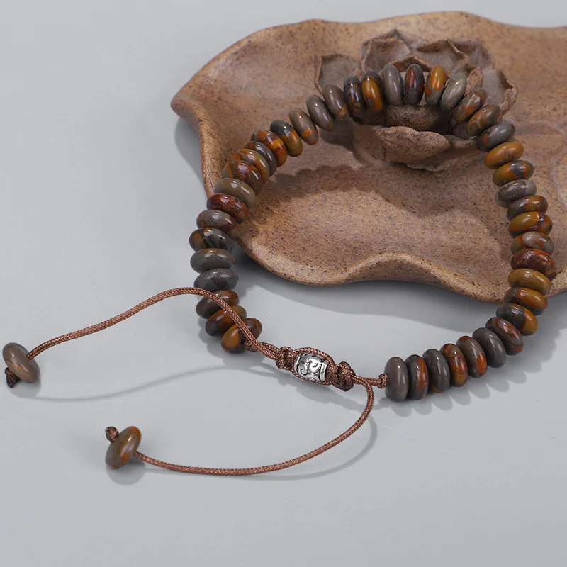Title 7, Bracelet perlé en pierre et feuille de bambou A...