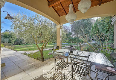 House with pool and terrace 2