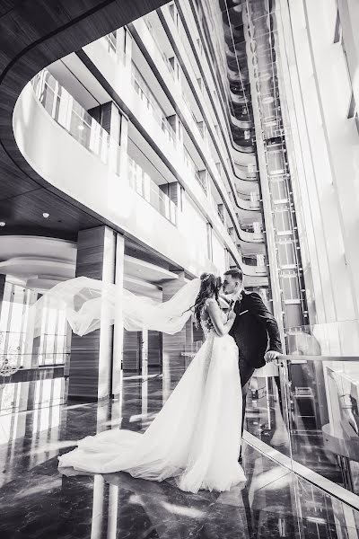 Fotografo di matrimoni Dmitriy Kovalevich (shmell). Foto del 13 settembre 2019