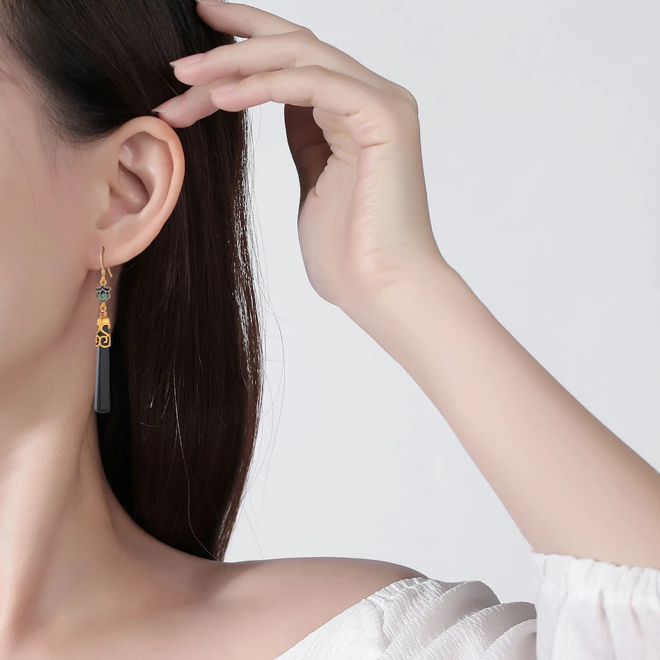 Pendientes de ágata negra plateada elegantes y a la moda para mujer Accesorios perfectos para realzar tu estilo y añadir sofisticación a tu look diario.