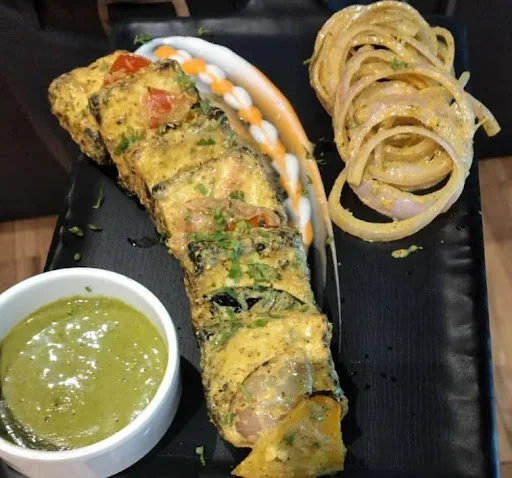 Achari Paneer Tikka