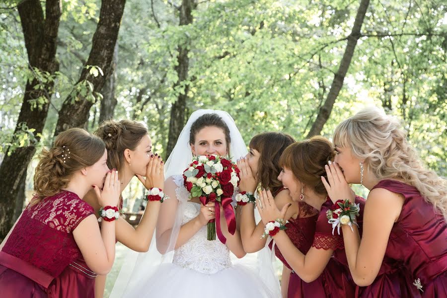 Fotógrafo de bodas Irina Kurova (rina14). Foto del 7 de septiembre 2017