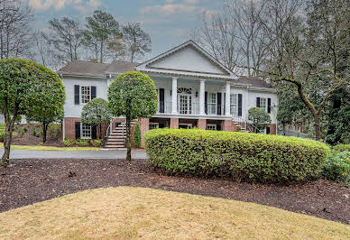 House with pool 1